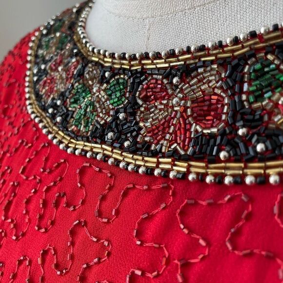 NWT NOS Laurence Kazar Beaded Sequin Short Sleeve Silk Top Red L - Picture 4 of 9